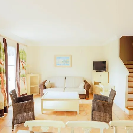 Les Aux Restanques Du Golfe De St Tropez - Maeva - Situee F 90 Appartement