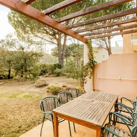 Les Aux Restanques Du Golfe De St Tropez - Maeva - Situee F 90 Appartement *