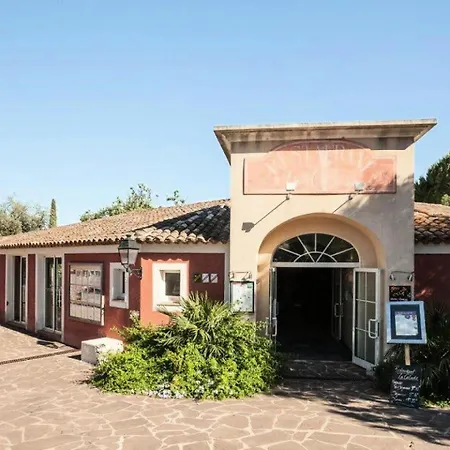 Les Aux Restanques Du Golfe De St Tropez - Maeva - Situee F 90 * Grimaud