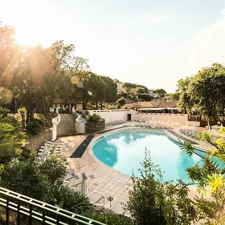 Les Aux Restanques Du Golfe De St Tropez - Maeva - Situee F 90 Appartement Grimaud